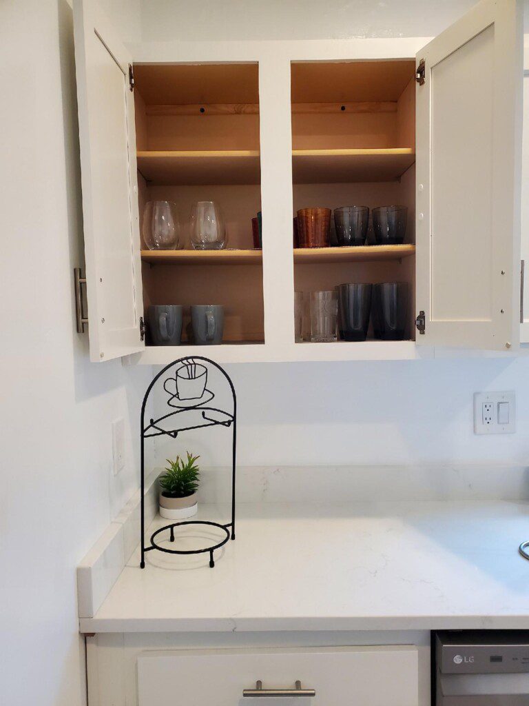 E 5cKitchencabinet