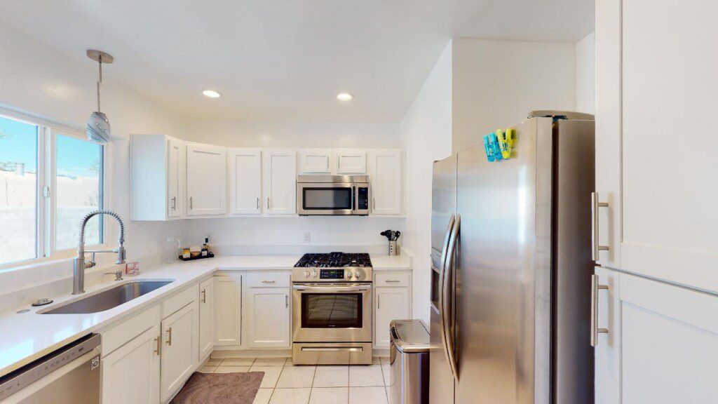 E 5dKitchen